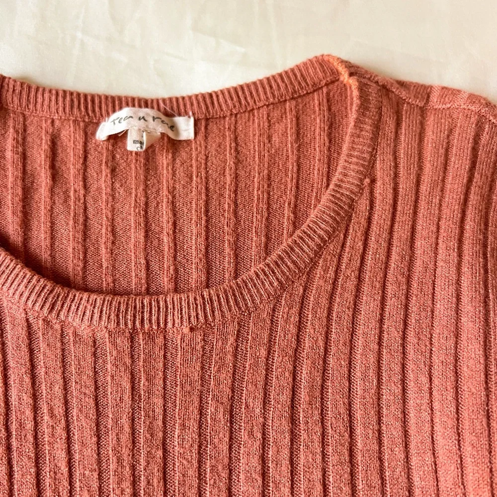 (btq) rust red ribbed long sleeve bodycon tie waist knit midi dress women’s sz M - Picture 8 of 10